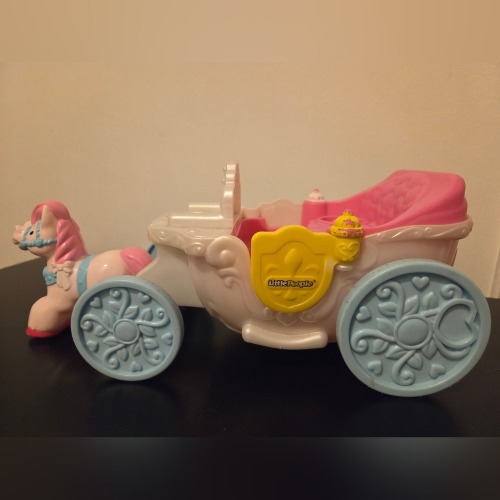 Little People Disney Prince & Princess Talkers With Coach / Carriage Ride - Picture 13 of 17